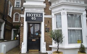 Hotel 65